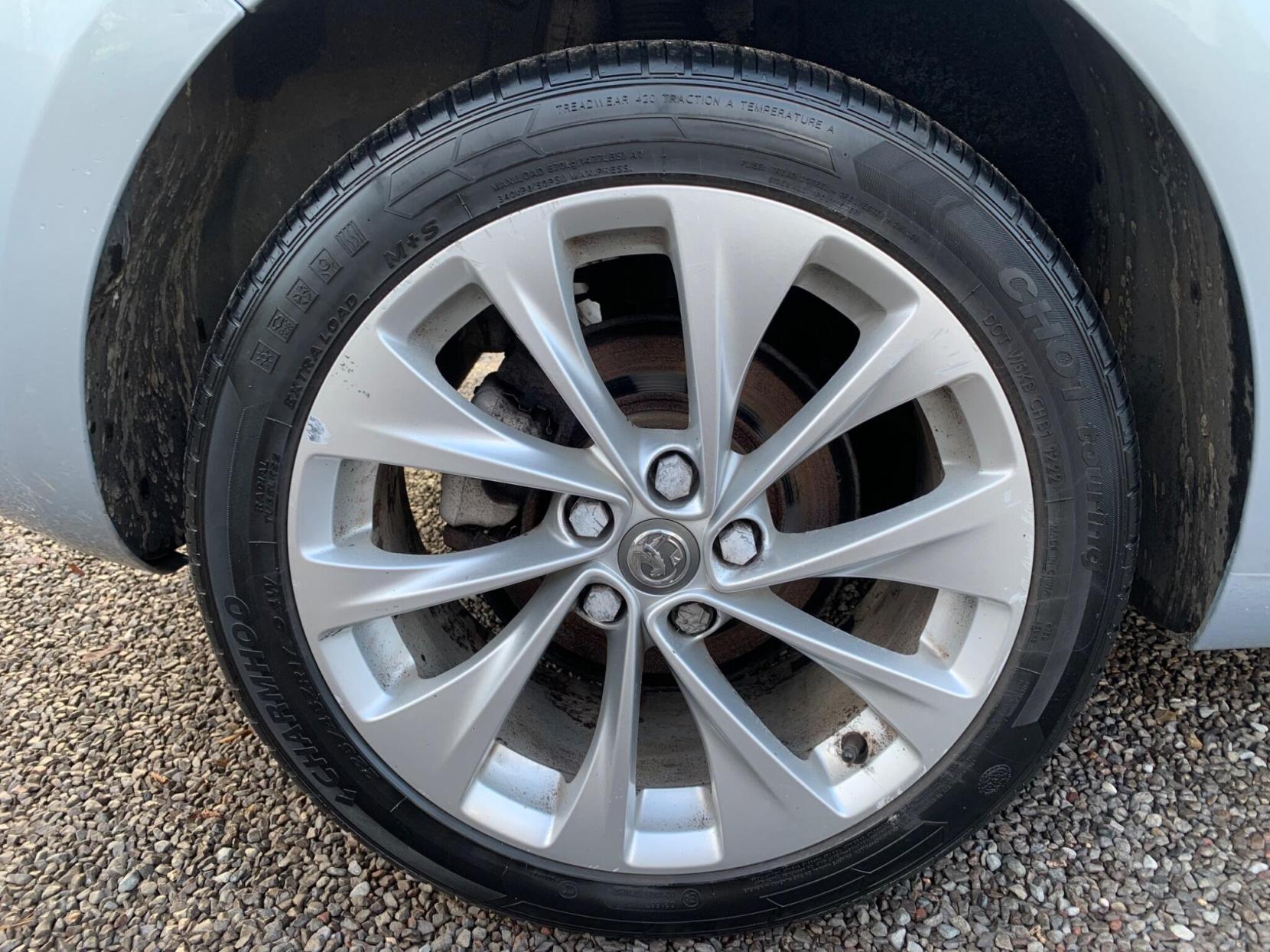 Vauxhall Astra 1.4i Turbo Design Euro 6 5dr