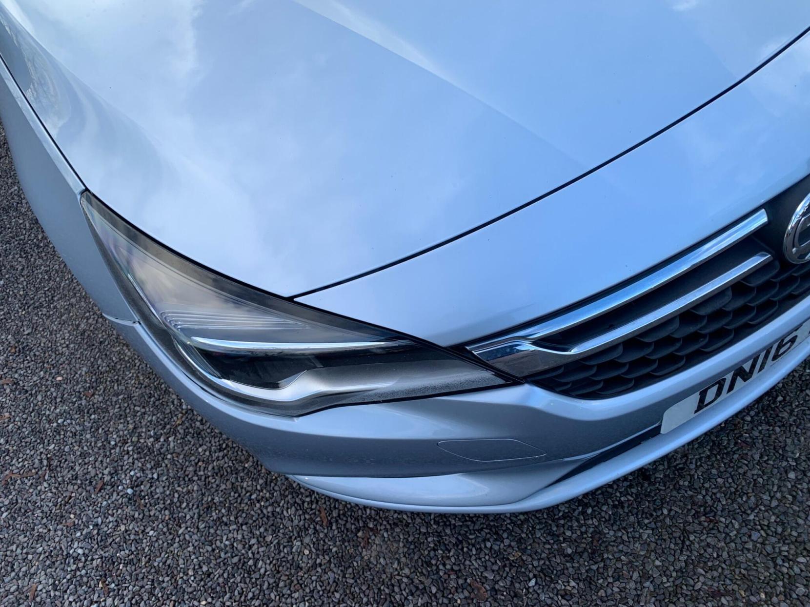 Vauxhall Astra 1.4i Turbo Design Euro 6 5dr