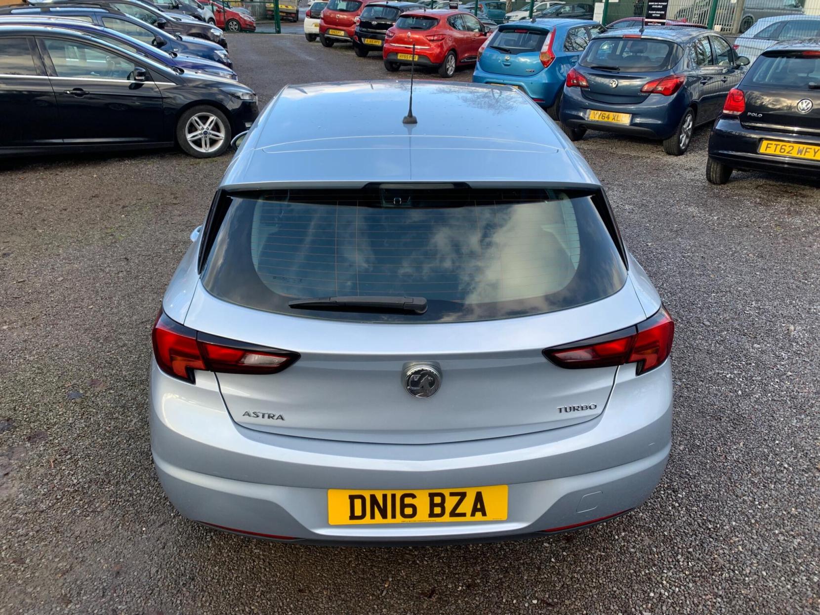 Vauxhall Astra 1.4i Turbo Design Euro 6 5dr