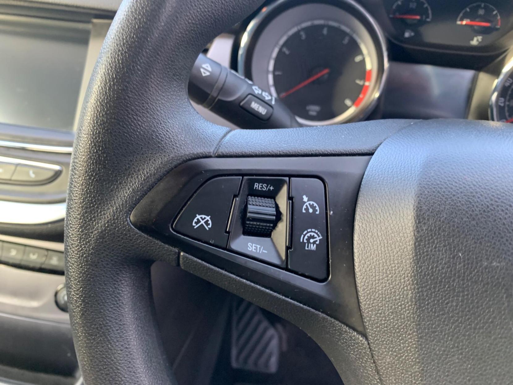 Vauxhall Astra 1.4i Turbo Design Euro 6 5dr