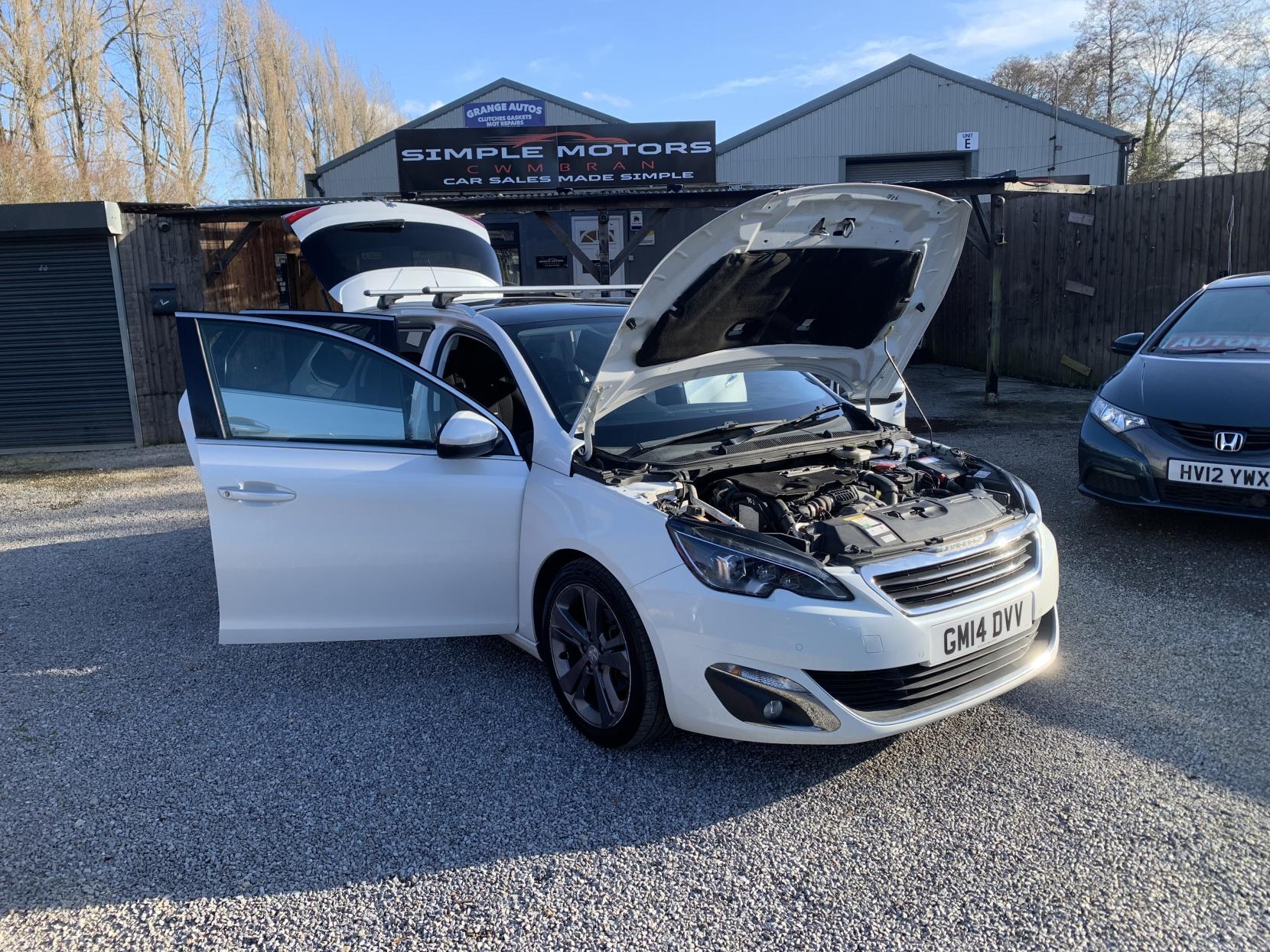 Peugeot 308 SW 1.6 e-HDi Allure Estate 5dr Diesel Manual Euro 5 (s/s) (115 ps)