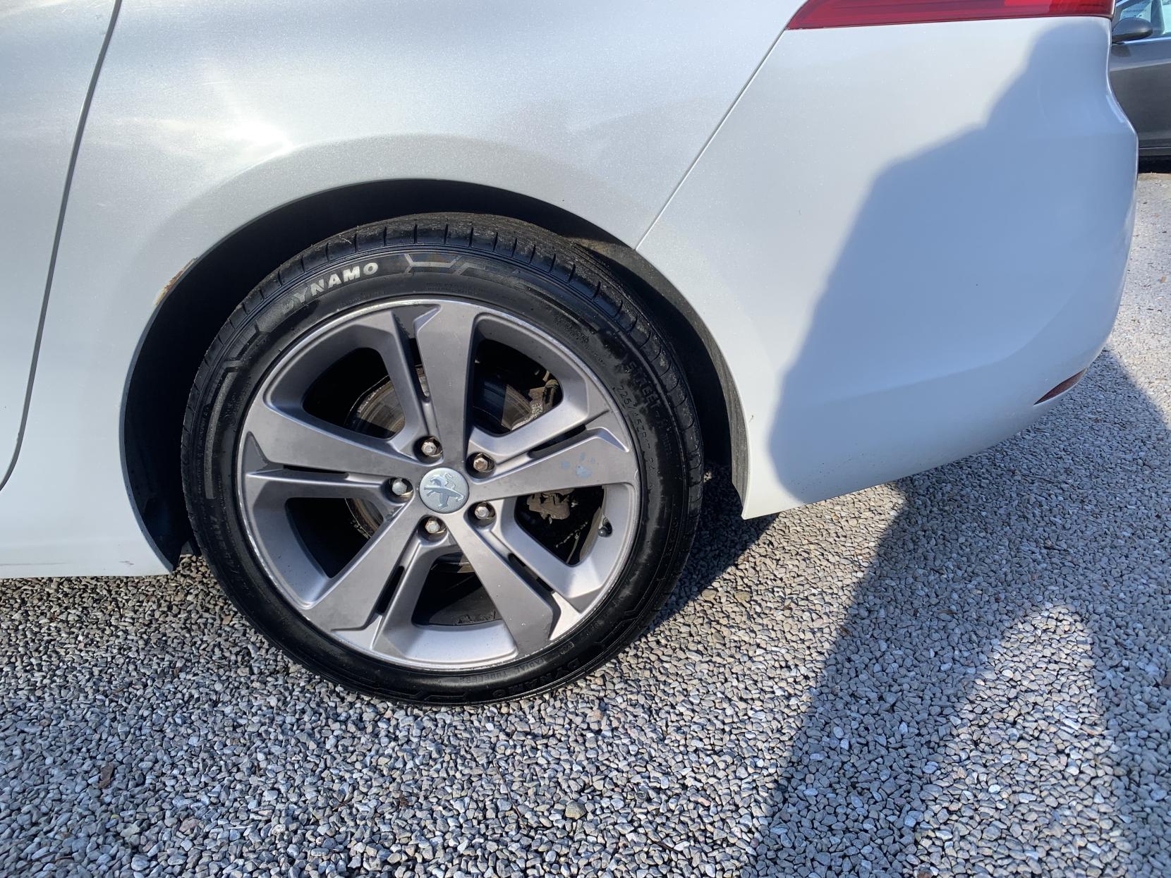 Peugeot 308 SW 1.6 e-HDi Allure Estate 5dr Diesel Manual Euro 5 (s/s) (115 ps)