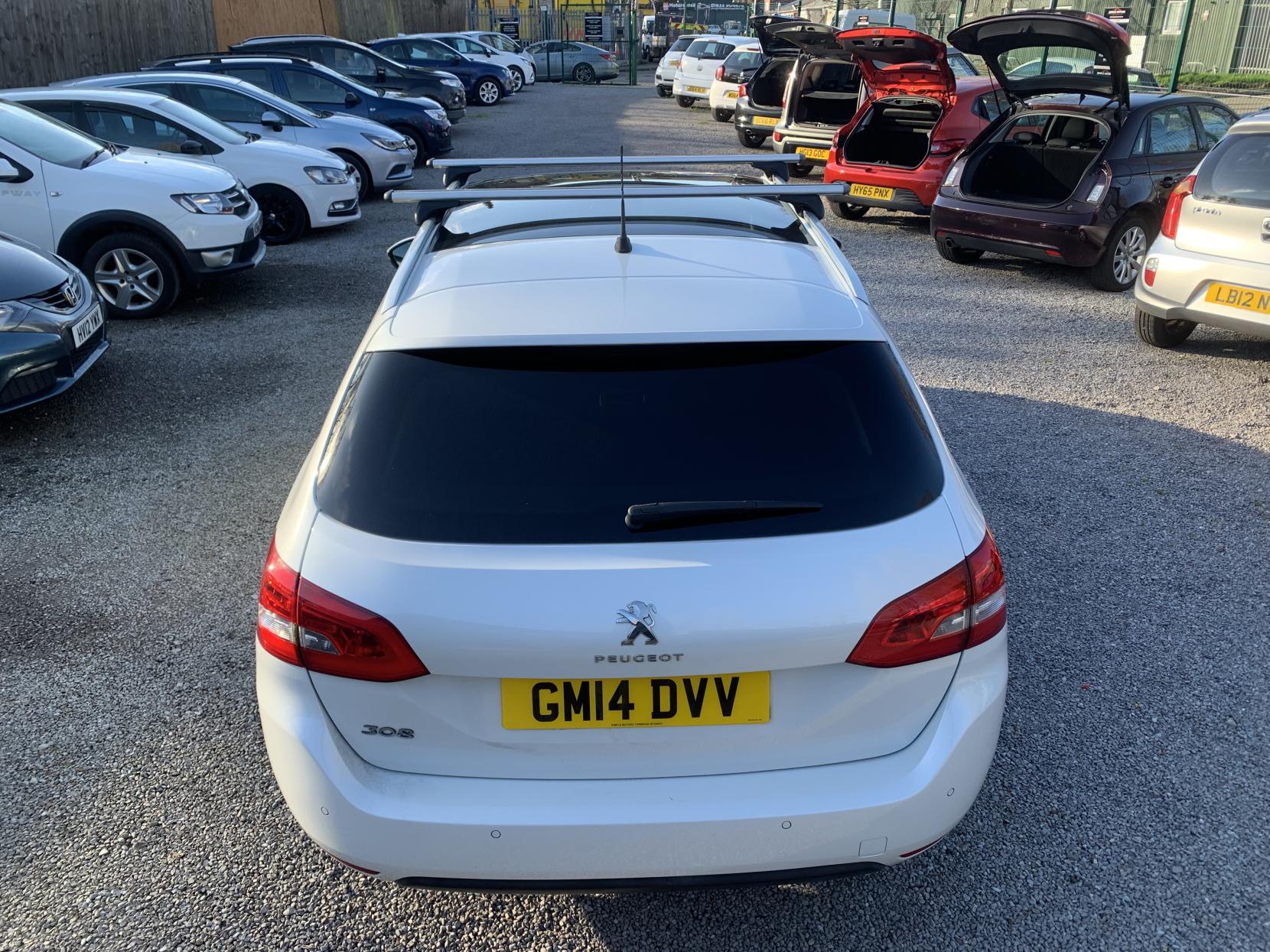 Peugeot 308 SW 1.6 e-HDi Allure Estate 5dr Diesel Manual Euro 5 (s/s) (115 ps)