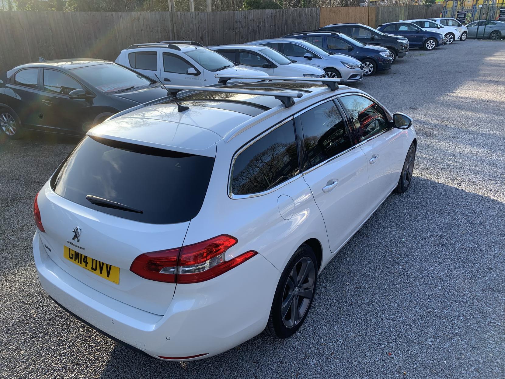 Peugeot 308 SW 1.6 e-HDi Allure Estate 5dr Diesel Manual Euro 5 (s/s) (115 ps)