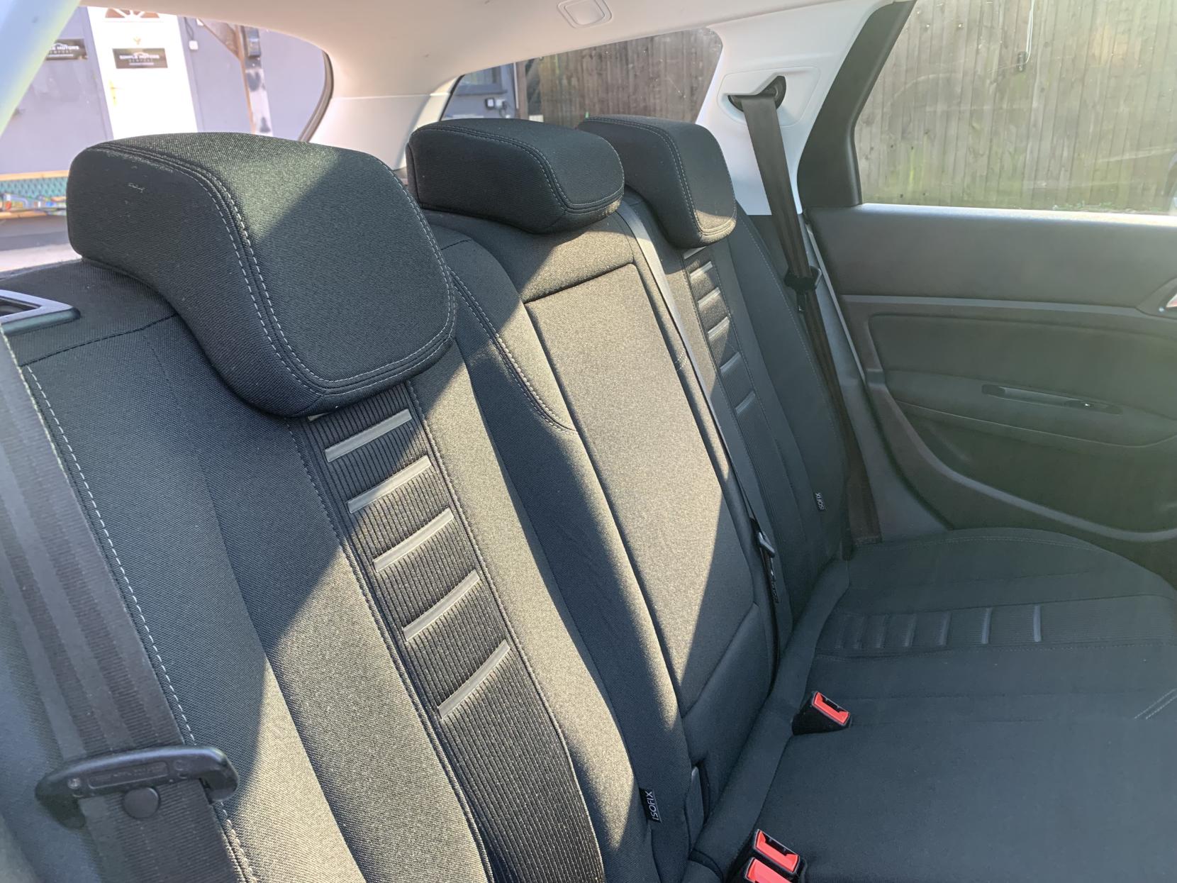 Peugeot 308 SW 1.6 e-HDi Allure Estate 5dr Diesel Manual Euro 5 (s/s) (115 ps)