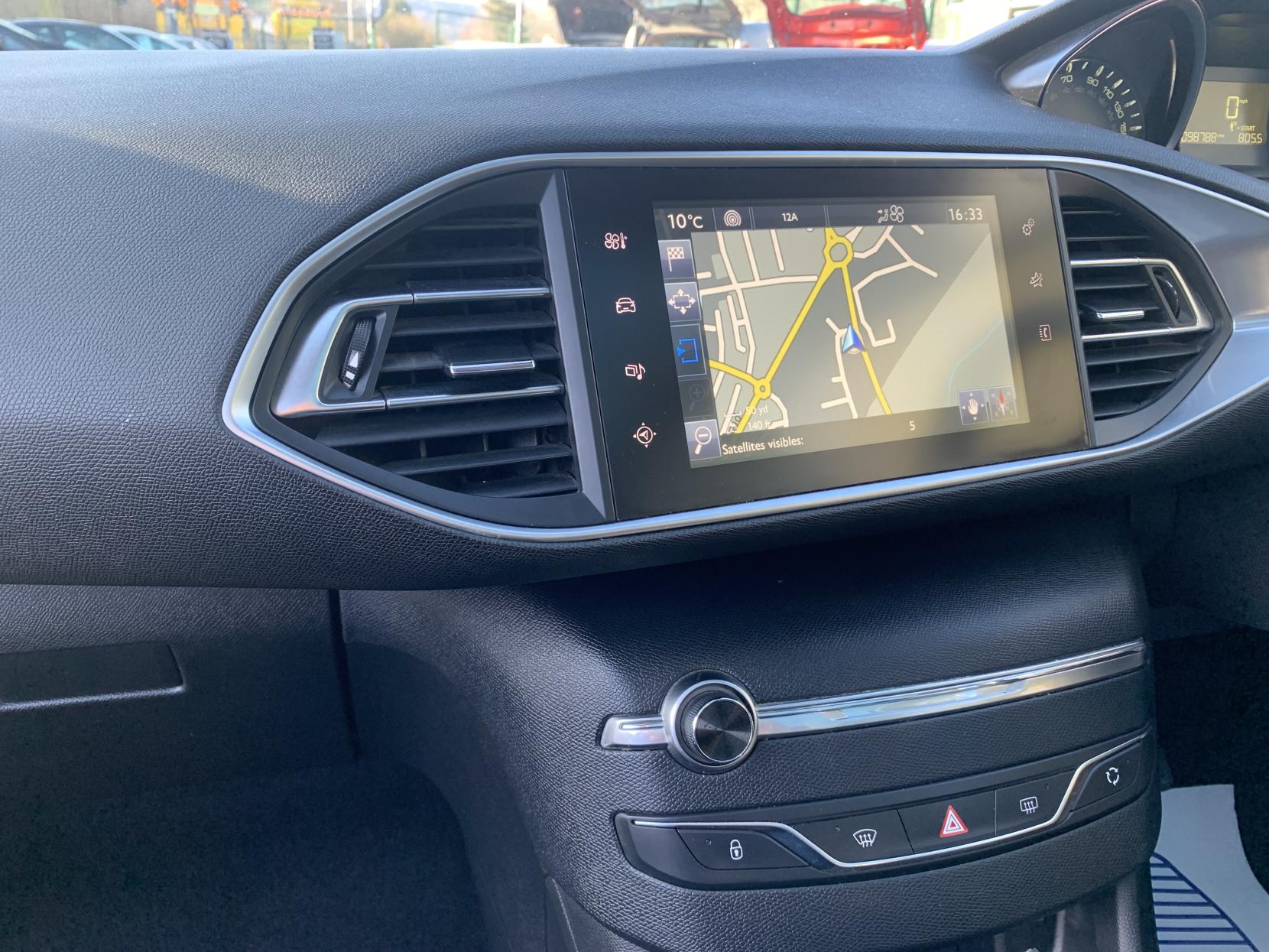 Peugeot 308 SW 1.6 e-HDi Allure Estate 5dr Diesel Manual Euro 5 (s/s) (115 ps)