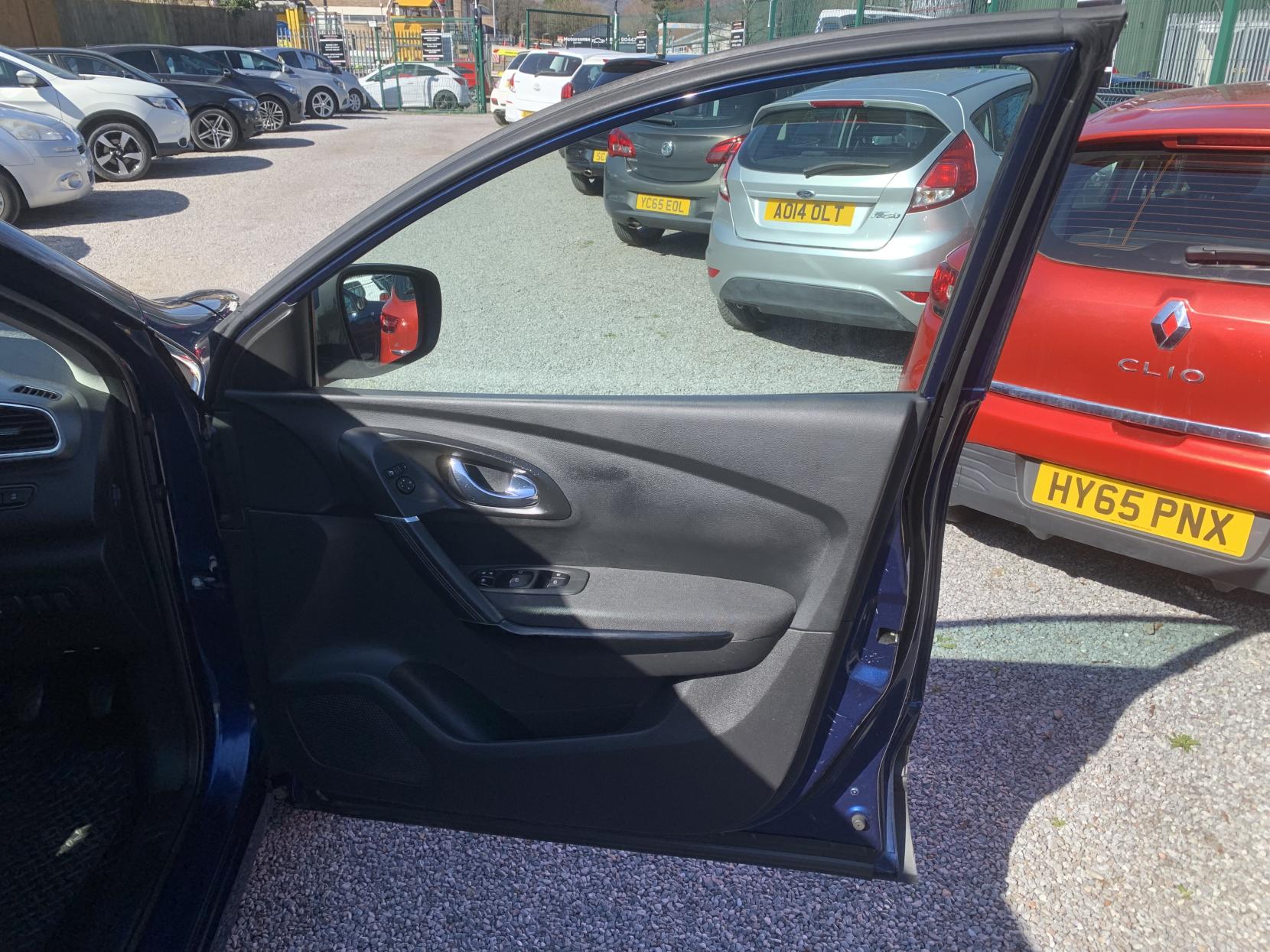 Renault Kadjar 1.5 dCi Dynamique Nav SUV 5dr Diesel Manual Euro 6 (s/s) (110 ps)