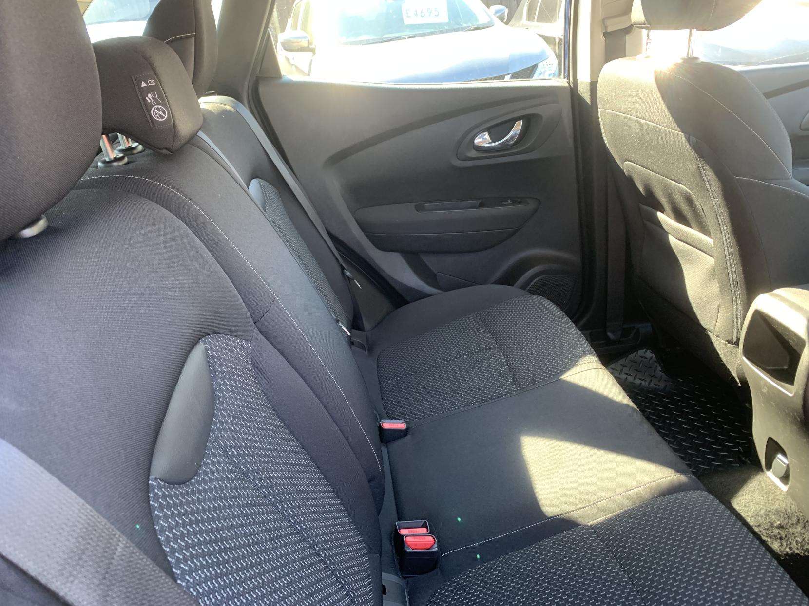 Renault Kadjar 1.5 dCi Dynamique Nav SUV 5dr Diesel Manual Euro 6 (s/s) (110 ps)