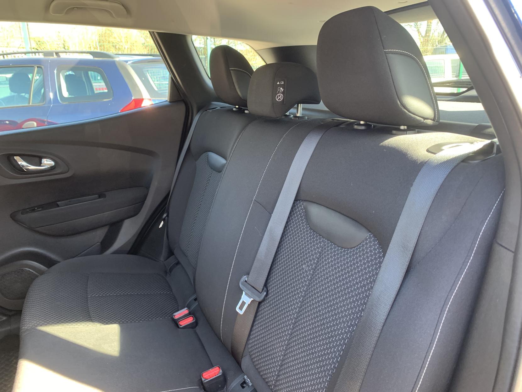 Renault Kadjar 1.5 dCi Dynamique Nav SUV 5dr Diesel Manual Euro 6 (s/s) (110 ps)