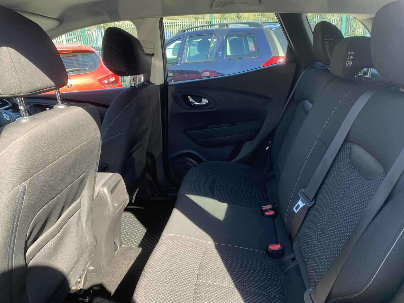 Renault Kadjar 1.5 dCi Dynamique Nav SUV 5dr Diesel Manual Euro 6 (s/s) (110 ps)