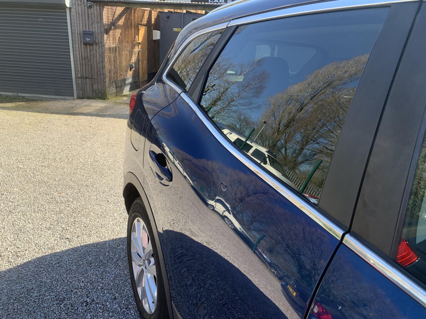 Renault Kadjar 1.5 dCi Dynamique Nav SUV 5dr Diesel Manual Euro 6 (s/s) (110 ps)