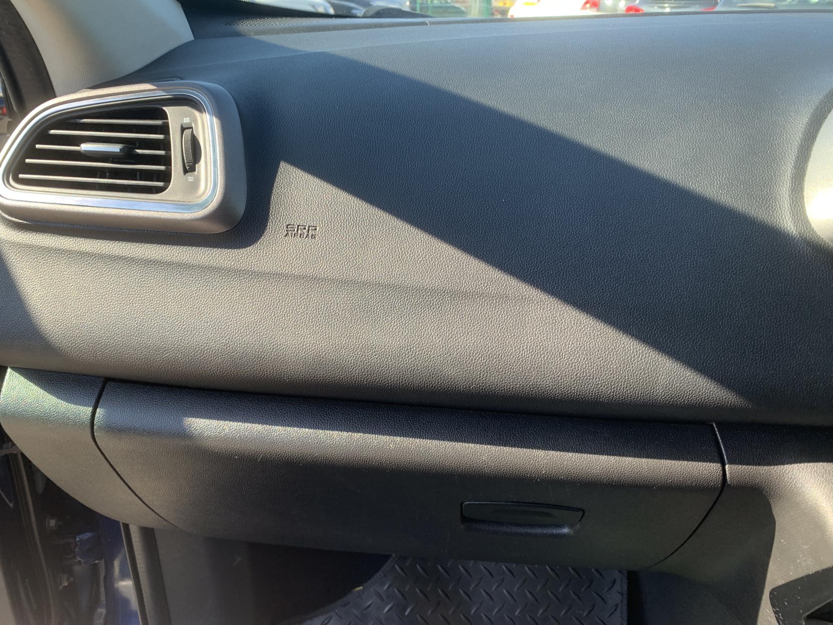 Renault Kadjar 1.5 dCi Dynamique Nav SUV 5dr Diesel Manual Euro 6 (s/s) (110 ps)