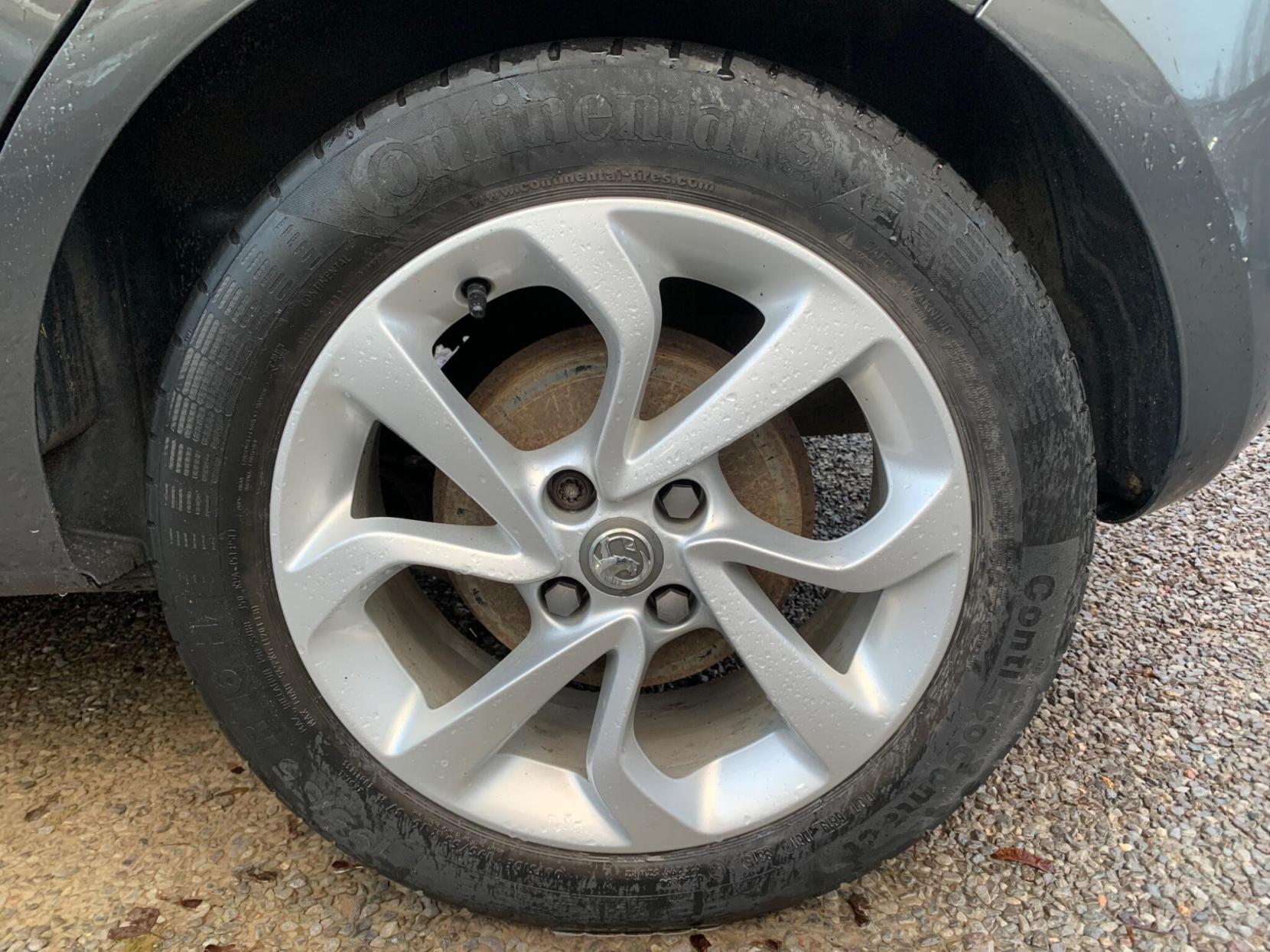 Vauxhall Corsa 1.4i ecoFLEX SRi Euro 6 5dr