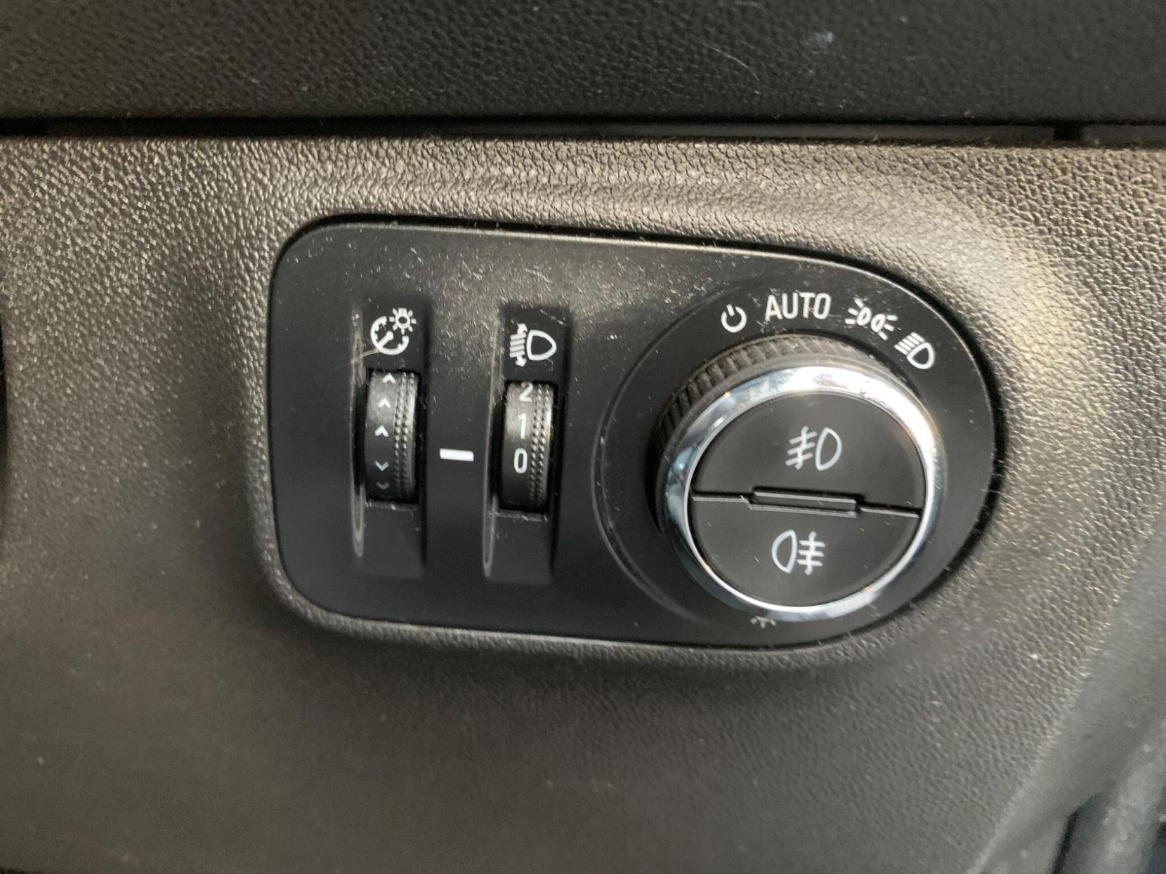 Vauxhall Corsa 1.4i ecoFLEX SRi Euro 6 5dr