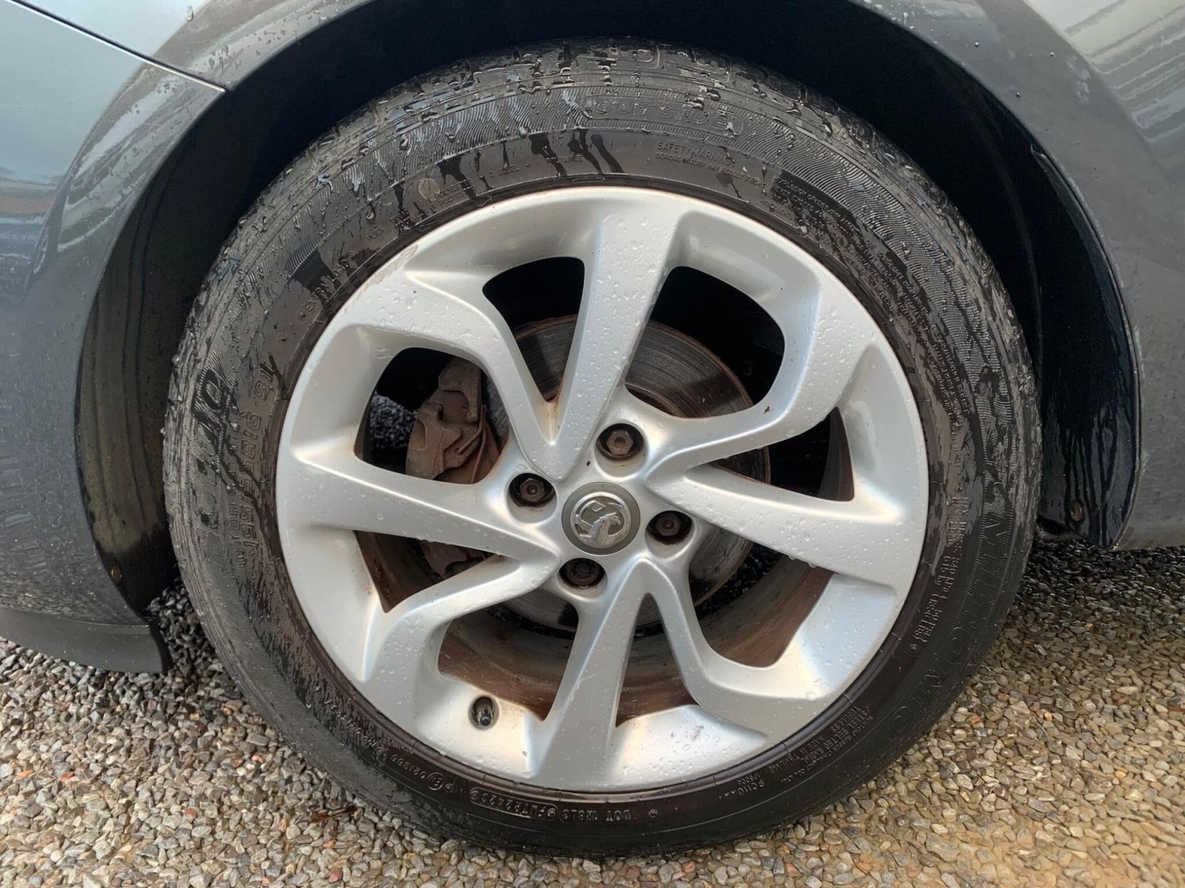 Vauxhall Corsa 1.4i ecoFLEX SRi Euro 6 5dr