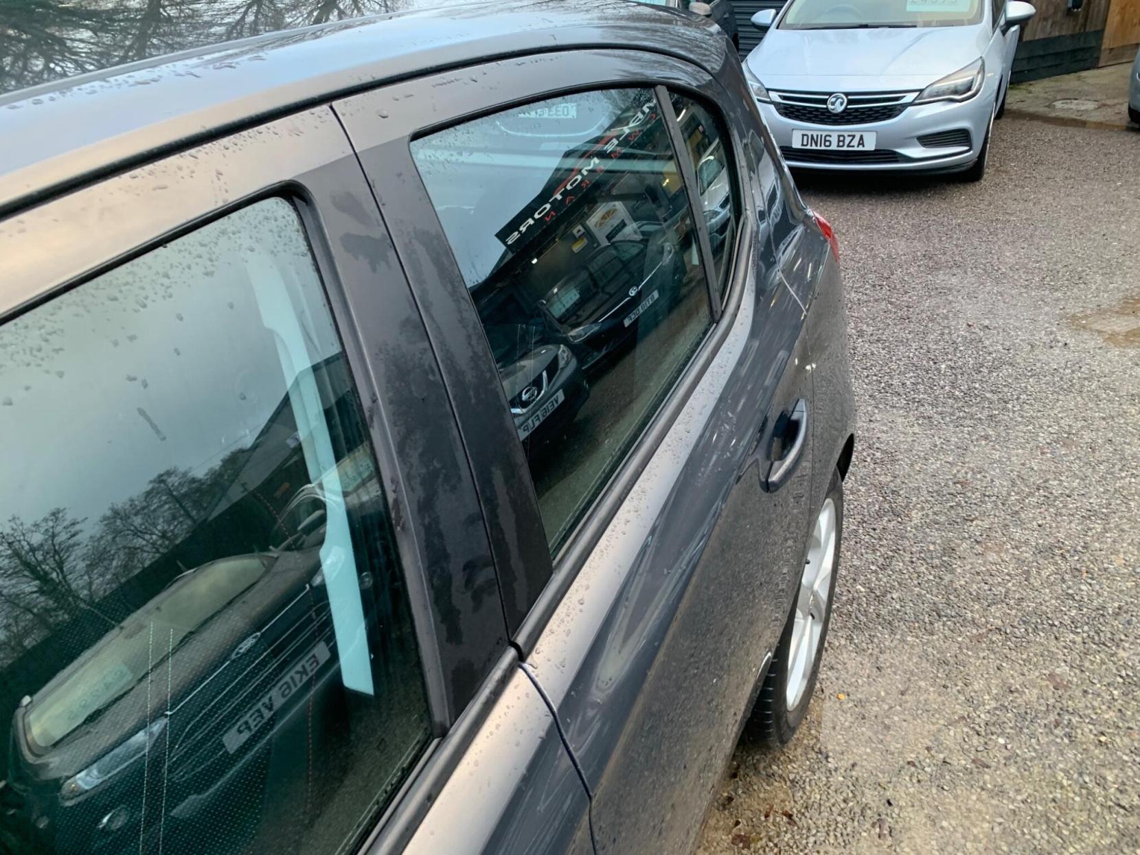 Vauxhall Corsa 1.4i ecoFLEX SRi Euro 6 5dr