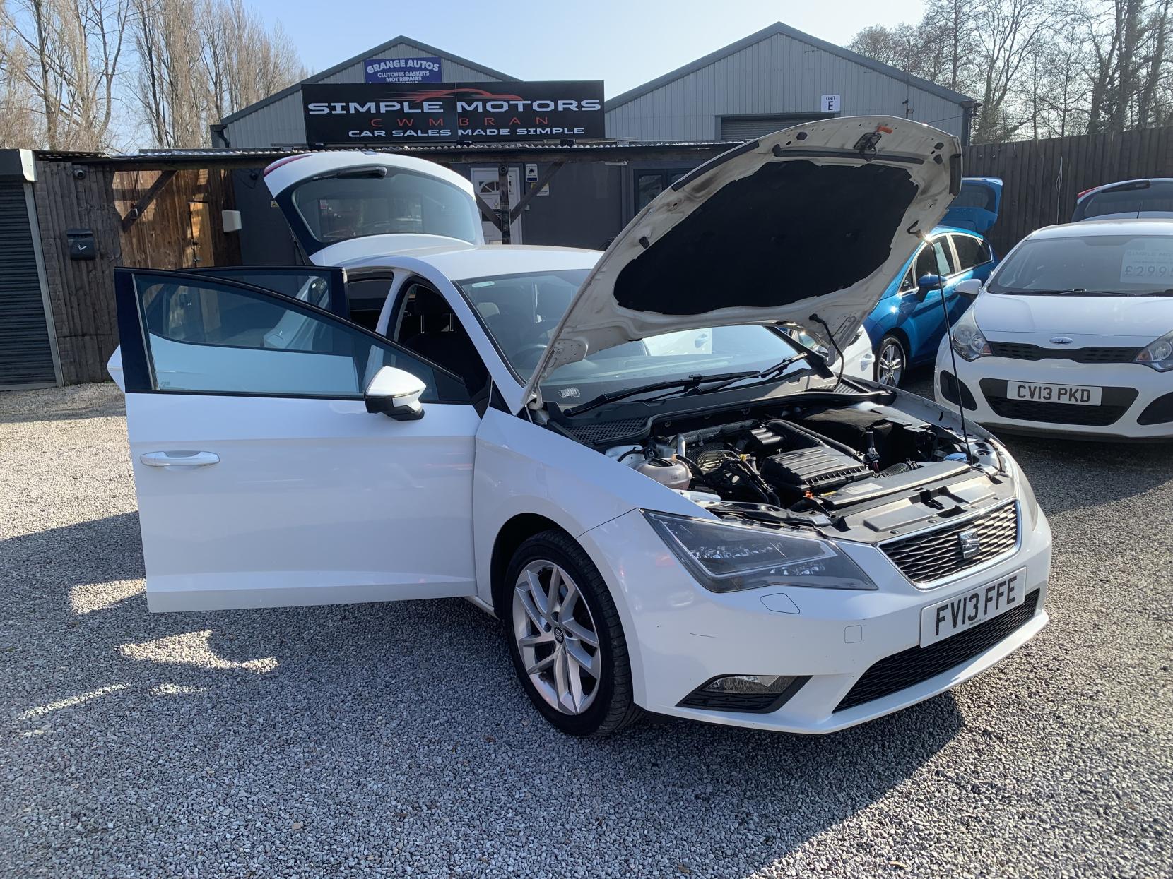 SEAT Leon 1.2 TSI SE Hatchback 5dr Petrol Manual Euro 5 (s/s) (105 ps)