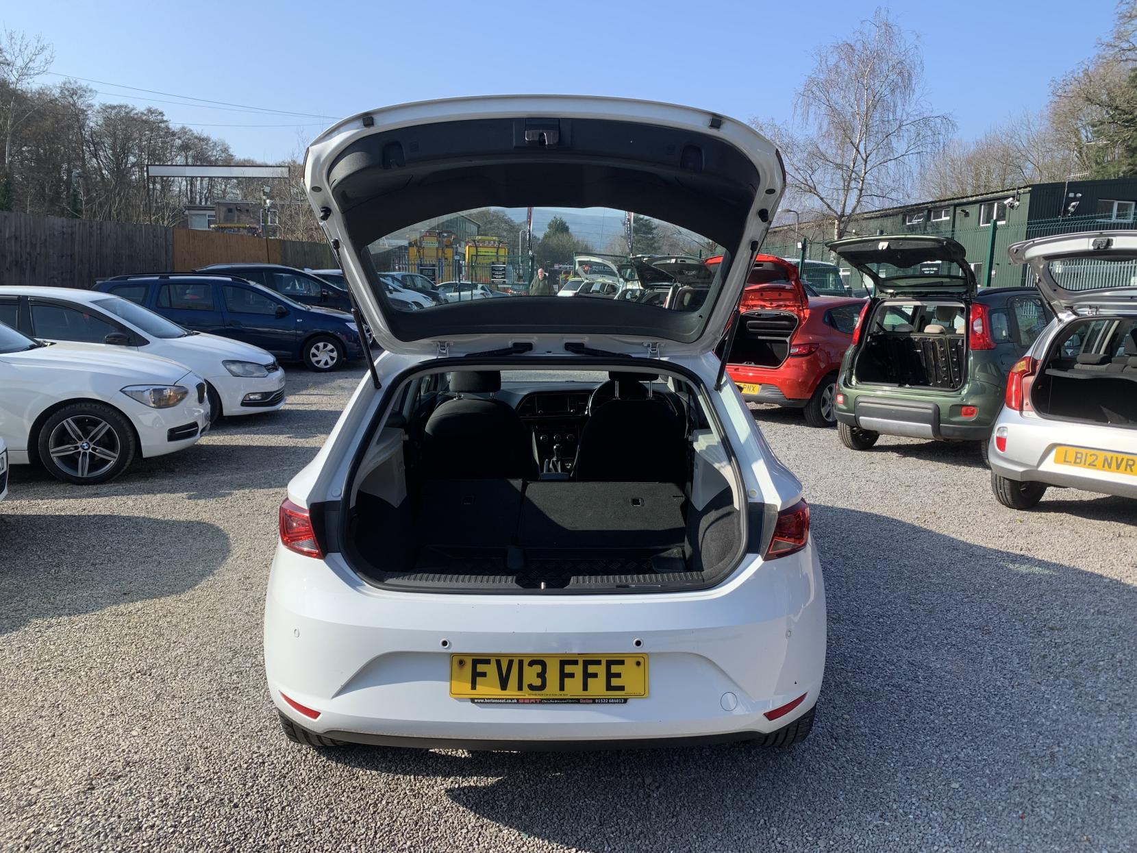 SEAT Leon 1.2 TSI SE Hatchback 5dr Petrol Manual Euro 5 (s/s) (105 ps)