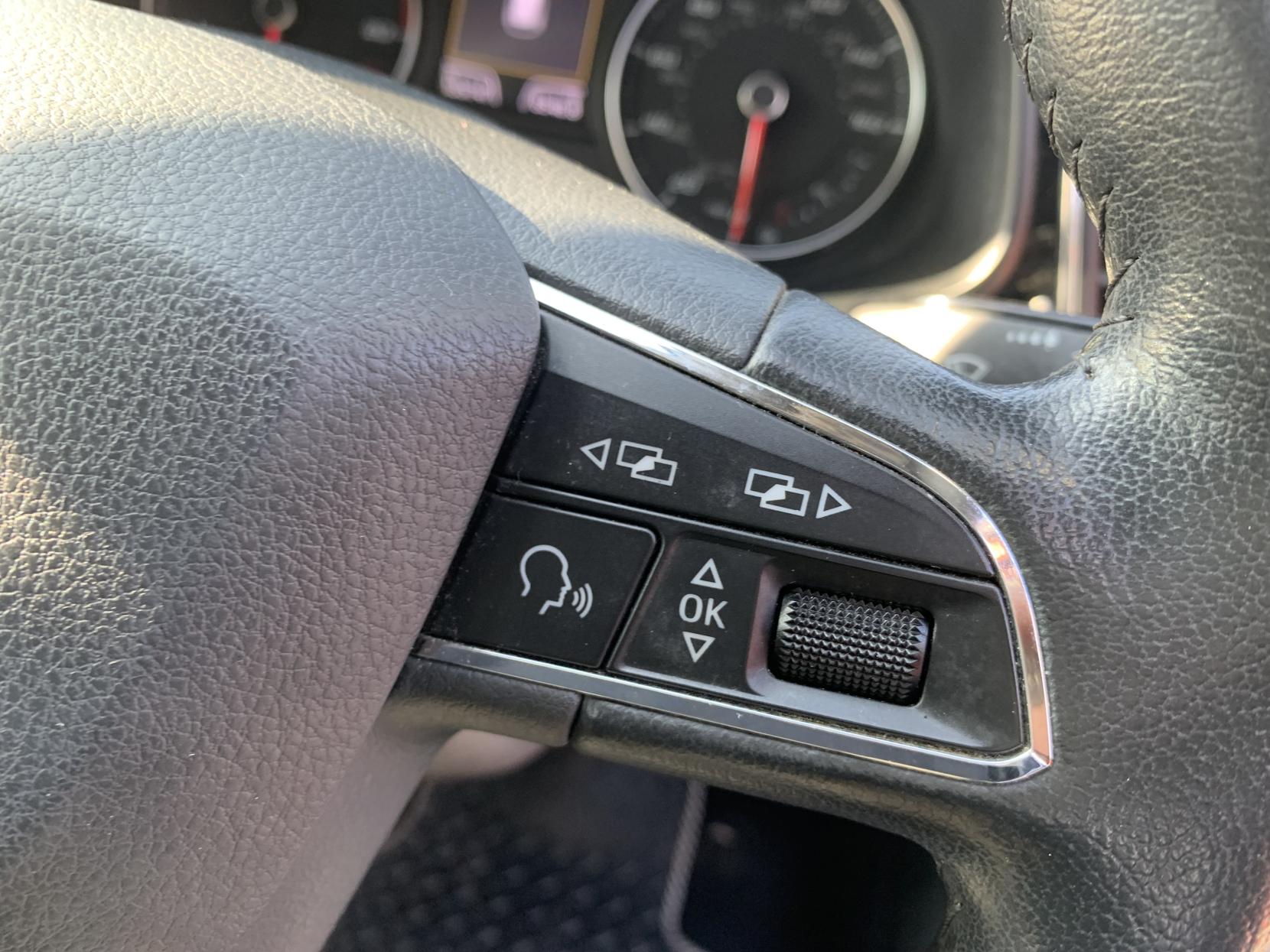 SEAT Leon 1.2 TSI SE Hatchback 5dr Petrol Manual Euro 5 (s/s) (105 ps)