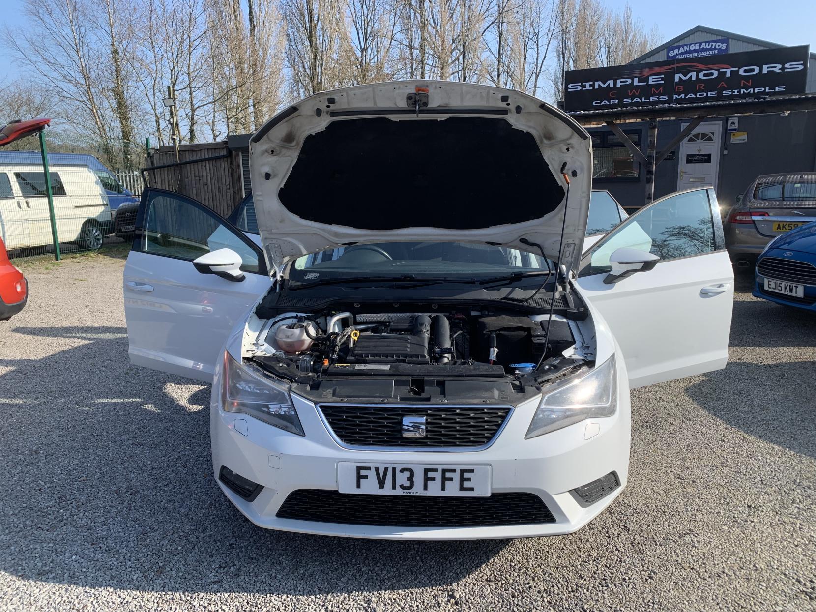 SEAT Leon 1.2 TSI SE Hatchback 5dr Petrol Manual Euro 5 (s/s) (105 ps)