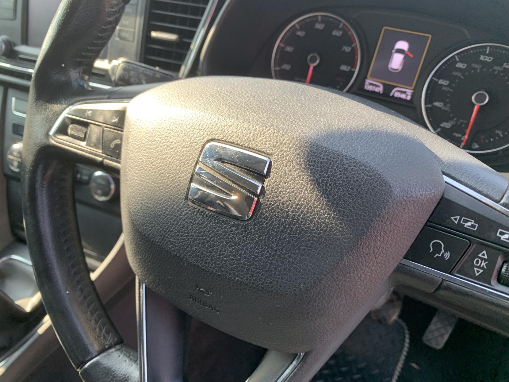 SEAT Leon 1.2 TSI SE Hatchback 5dr Petrol Manual Euro 5 (s/s) (105 ps)