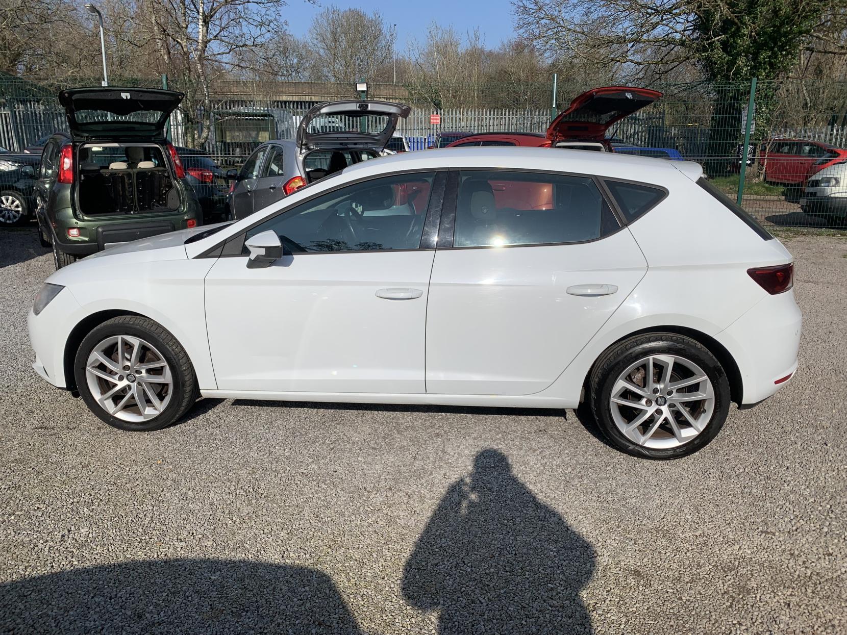 SEAT Leon 1.2 TSI SE Hatchback 5dr Petrol Manual Euro 5 (s/s) (105 ps)