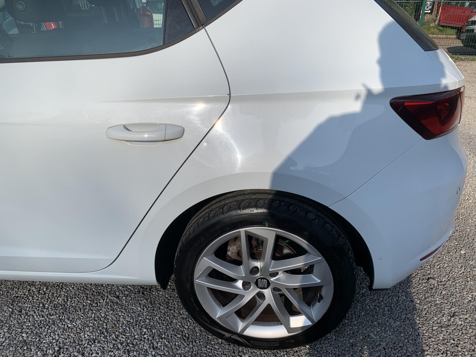 SEAT Leon 1.2 TSI SE Hatchback 5dr Petrol Manual Euro 5 (s/s) (105 ps)