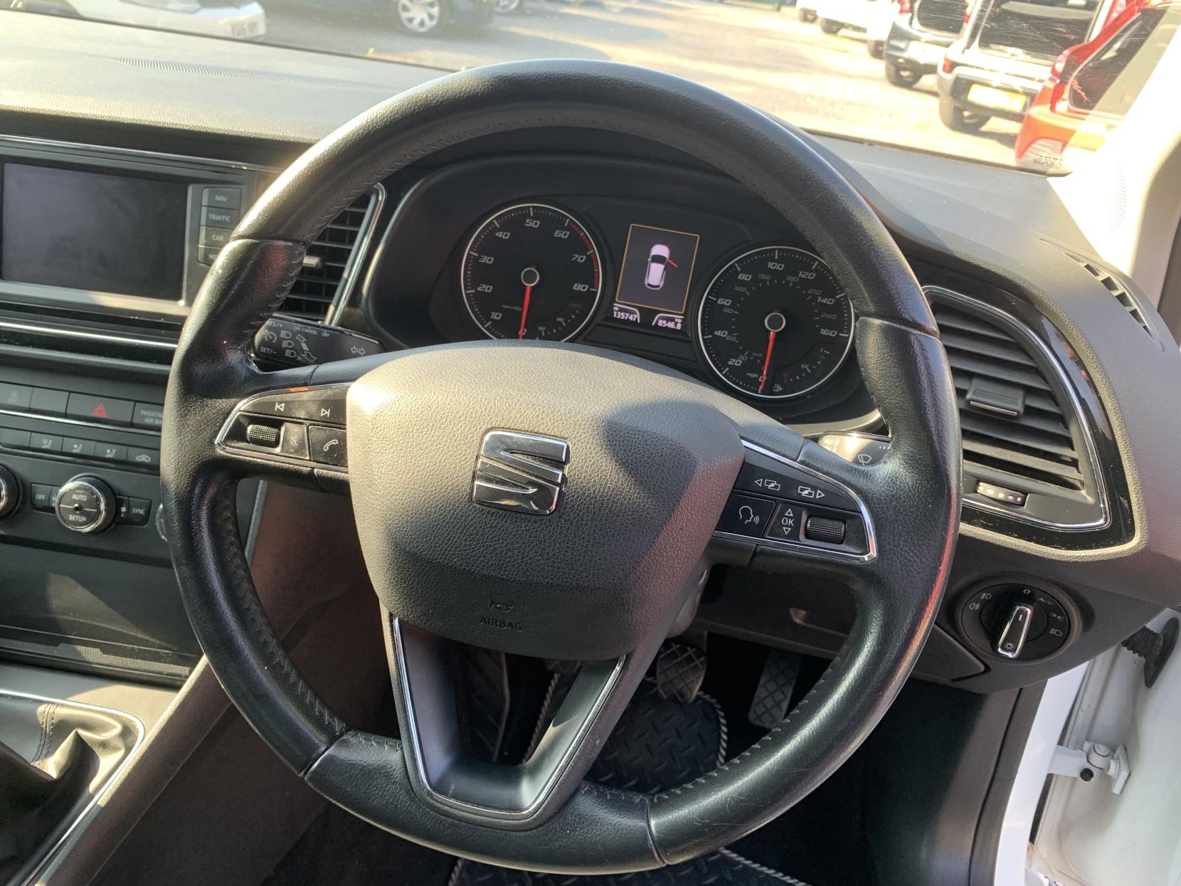 SEAT Leon 1.2 TSI SE Hatchback 5dr Petrol Manual Euro 5 (s/s) (105 ps)