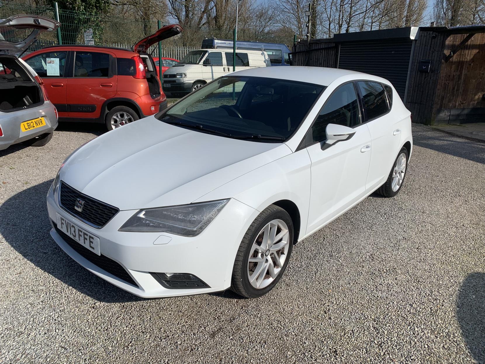 SEAT Leon 1.2 TSI SE Hatchback 5dr Petrol Manual Euro 5 (s/s) (105 ps)