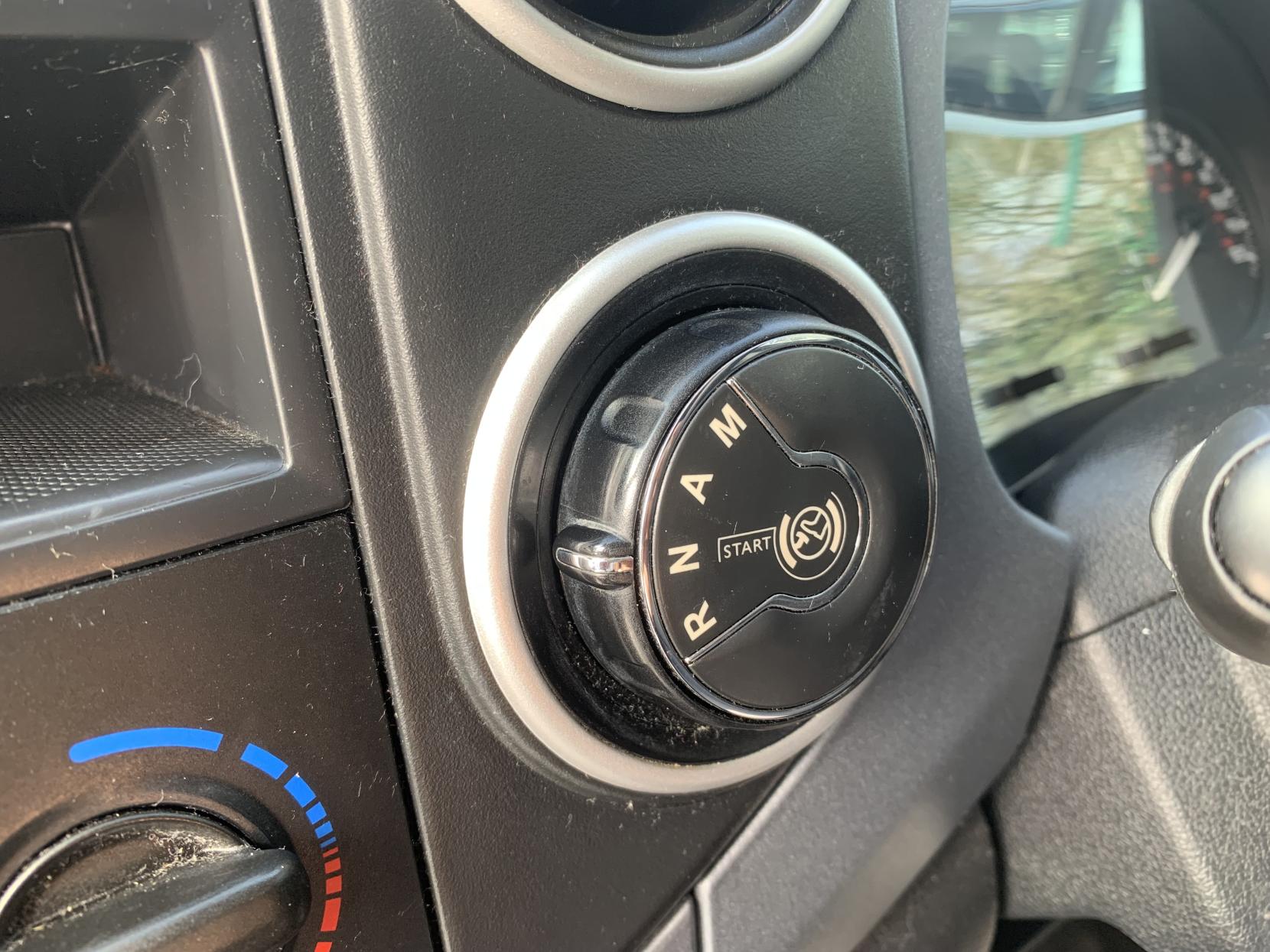 Peugeot Partner Tepee 1.6 HDi Tepee S MPV 5dr Diesel EGC (s/s) (125 g/km, 92 bhp)