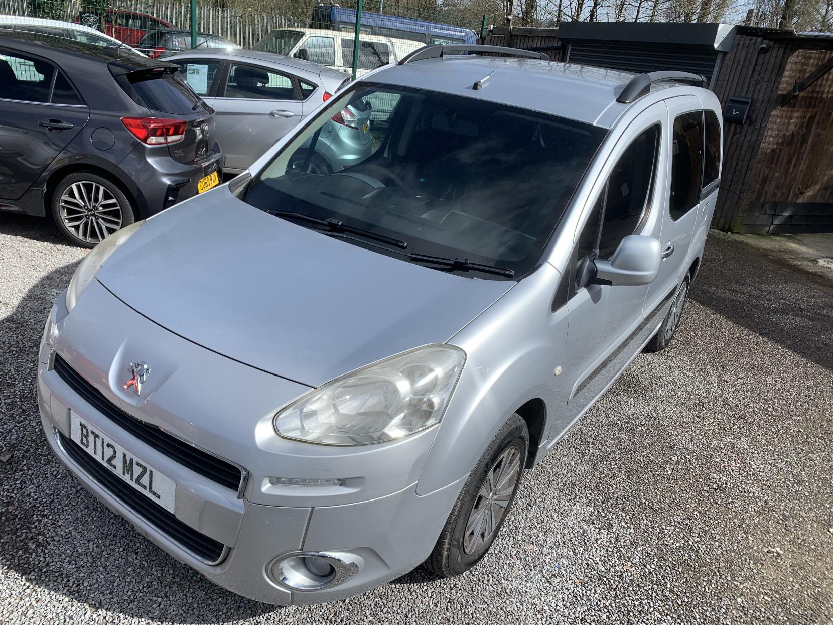 Peugeot Partner Tepee 1.6 HDi Tepee S MPV 5dr Diesel EGC (s/s) (125 g/km, 92 bhp)