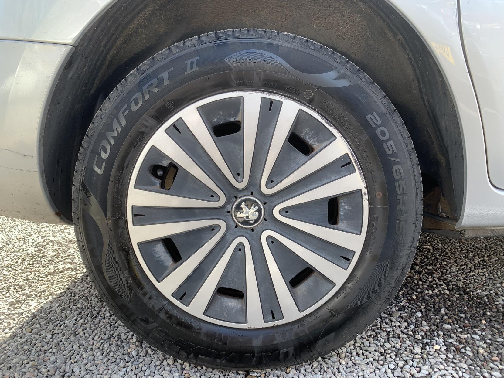 Peugeot Partner Tepee 1.6 HDi Tepee S MPV 5dr Diesel EGC (s/s) (125 g/km, 92 bhp)