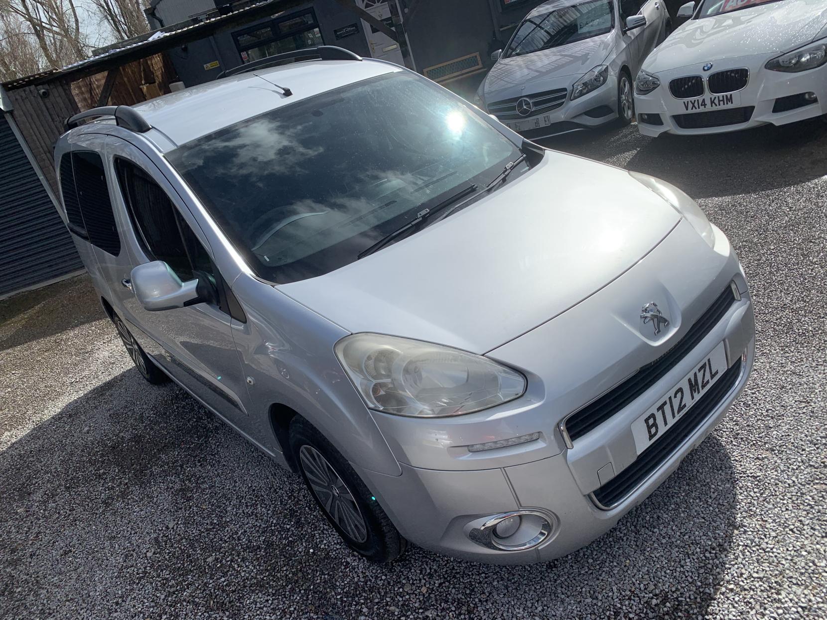 Peugeot Partner Tepee 1.6 HDi Tepee S MPV 5dr Diesel EGC (s/s) (125 g/km, 92 bhp)