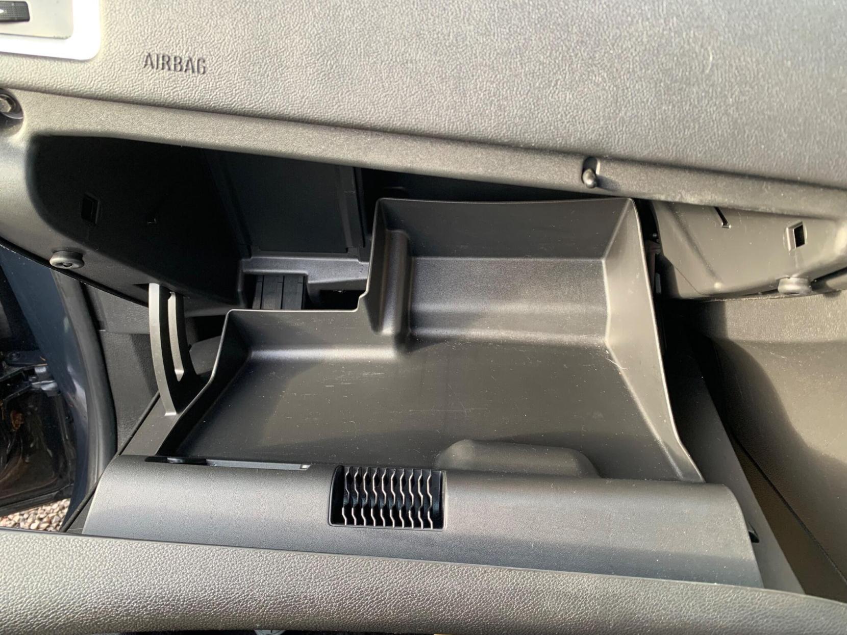 Vauxhall Astra 2.0 CDTi ecoFLEX Elite Euro 5 (s/s) 5dr