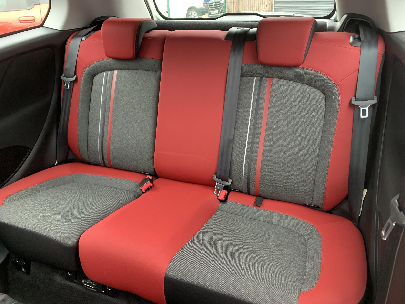 Fiat Punto 1.2 Easy Hatchback 3dr Petrol Manual Euro 5 (69 bhp)