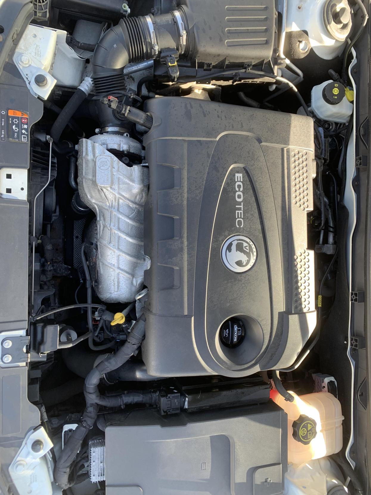 Vauxhall Insignia 2.0 CDTi ecoFLEX SRi Hatchback 5dr Diesel Manual Euro 5 (s/s) (140 ps)