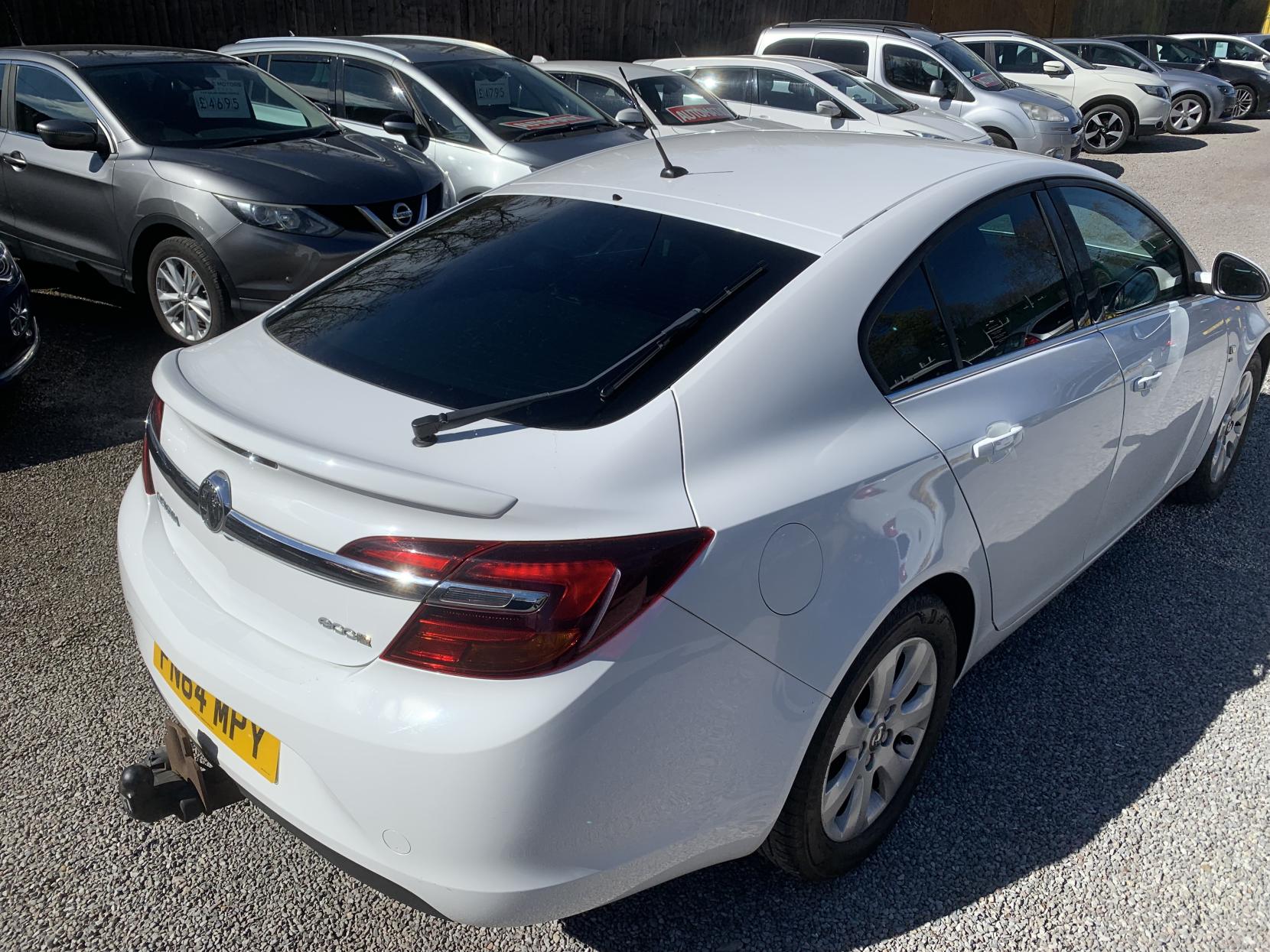 Vauxhall Insignia 2.0 CDTi ecoFLEX SRi Hatchback 5dr Diesel Manual Euro 5 (s/s) (140 ps)