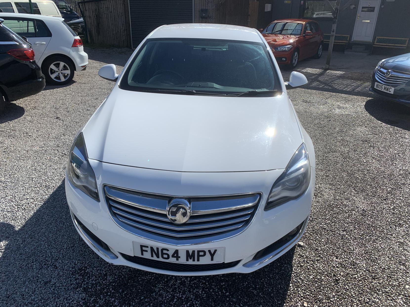 Vauxhall Insignia 2.0 CDTi ecoFLEX SRi Hatchback 5dr Diesel Manual Euro 5 (s/s) (140 ps)