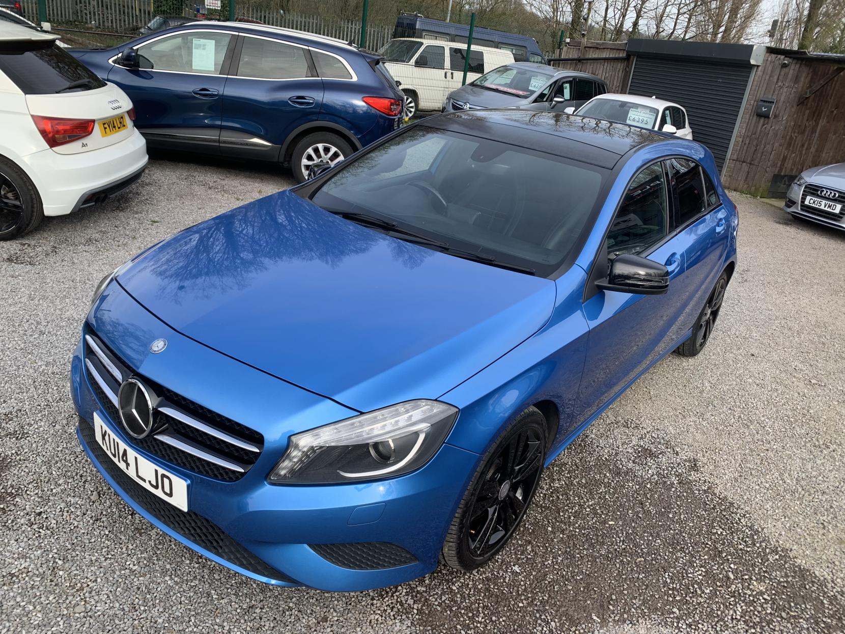 Mercedes-Benz A Class 1.8 A200 CDI Sport Hatchback 5dr Diesel Manual Euro 5 (s/s) (136 ps)