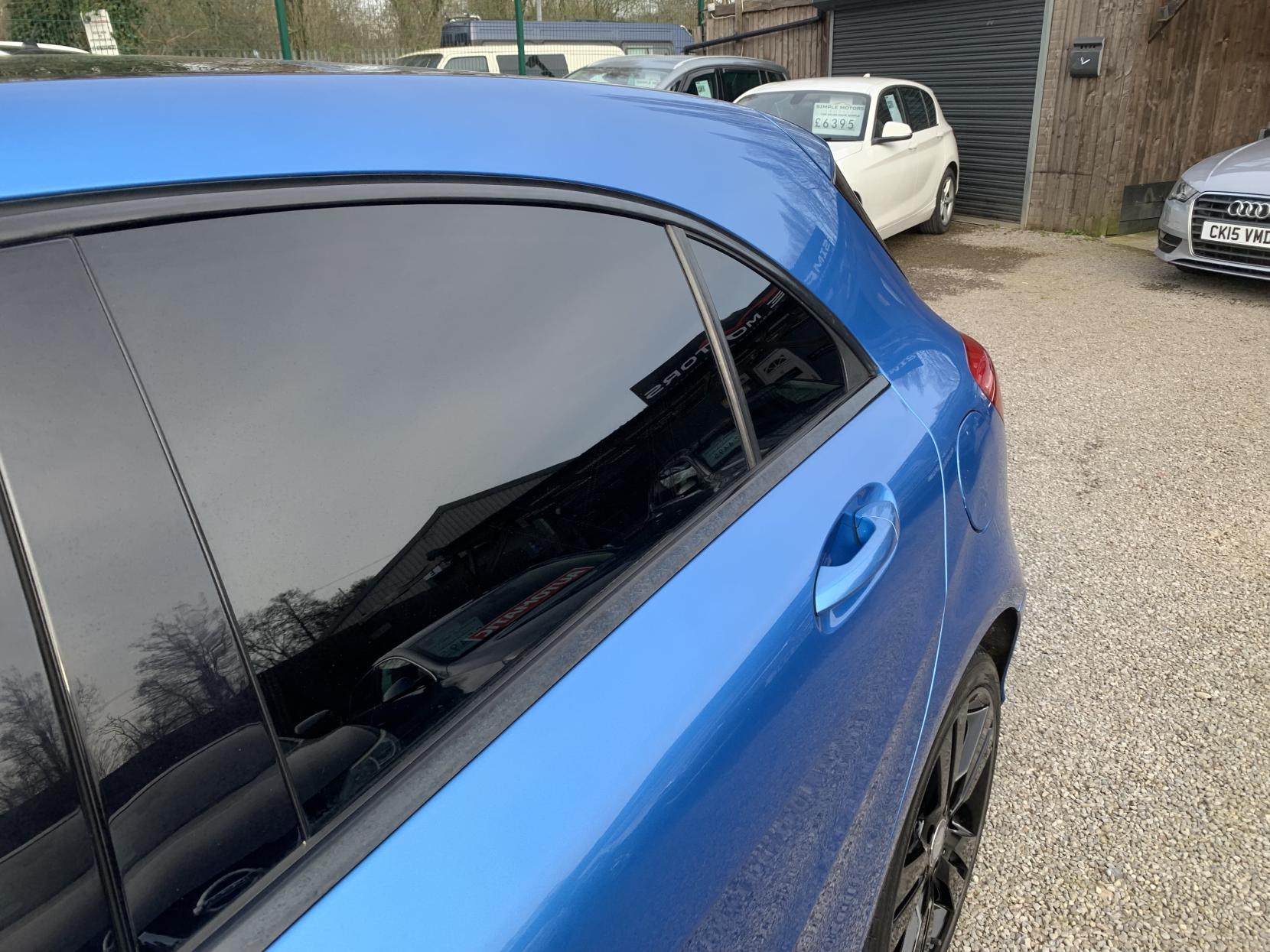 Mercedes-Benz A Class 1.8 A200 CDI Sport Hatchback 5dr Diesel Manual Euro 5 (s/s) (136 ps)