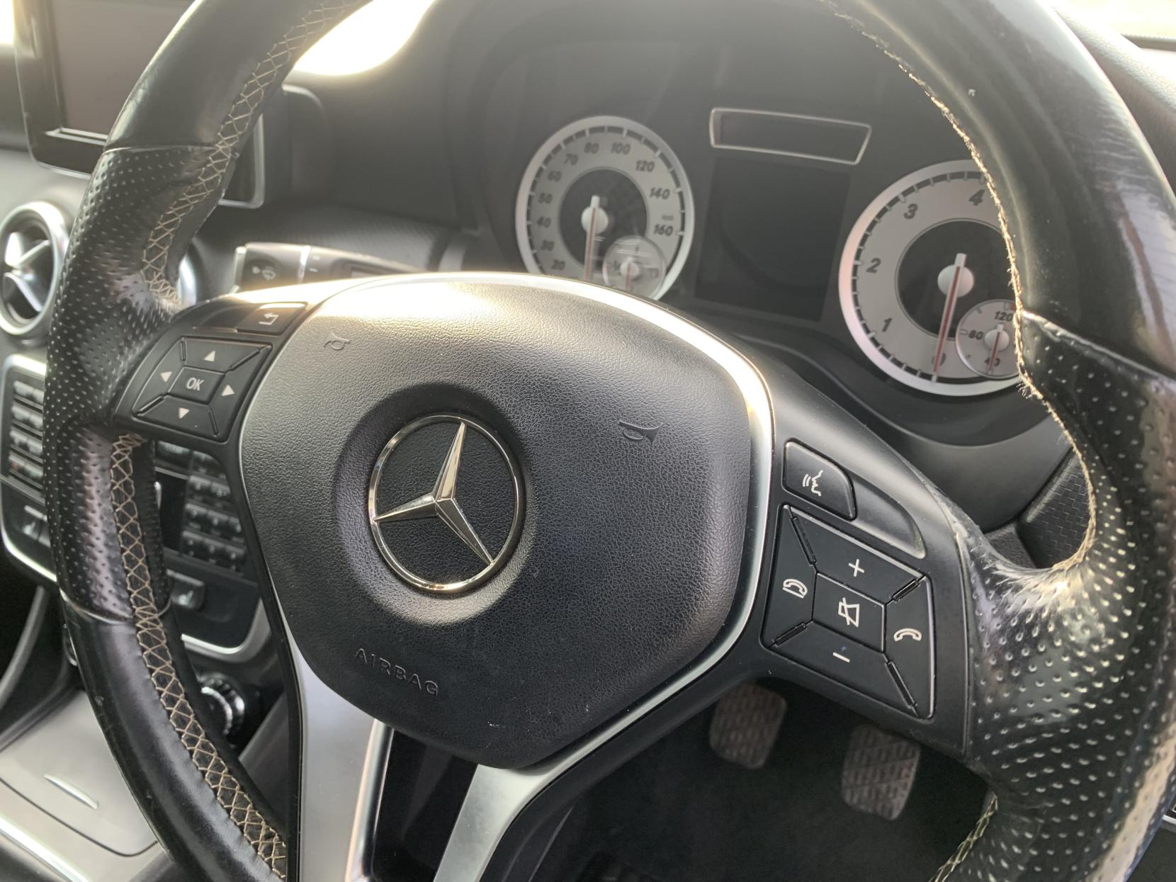 Mercedes-Benz A Class 1.8 A200 CDI Sport Hatchback 5dr Diesel Manual Euro 5 (s/s) (136 ps)