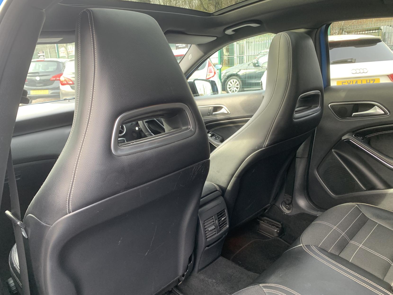 Mercedes-Benz A Class 1.8 A200 CDI Sport Hatchback 5dr Diesel Manual Euro 5 (s/s) (136 ps)