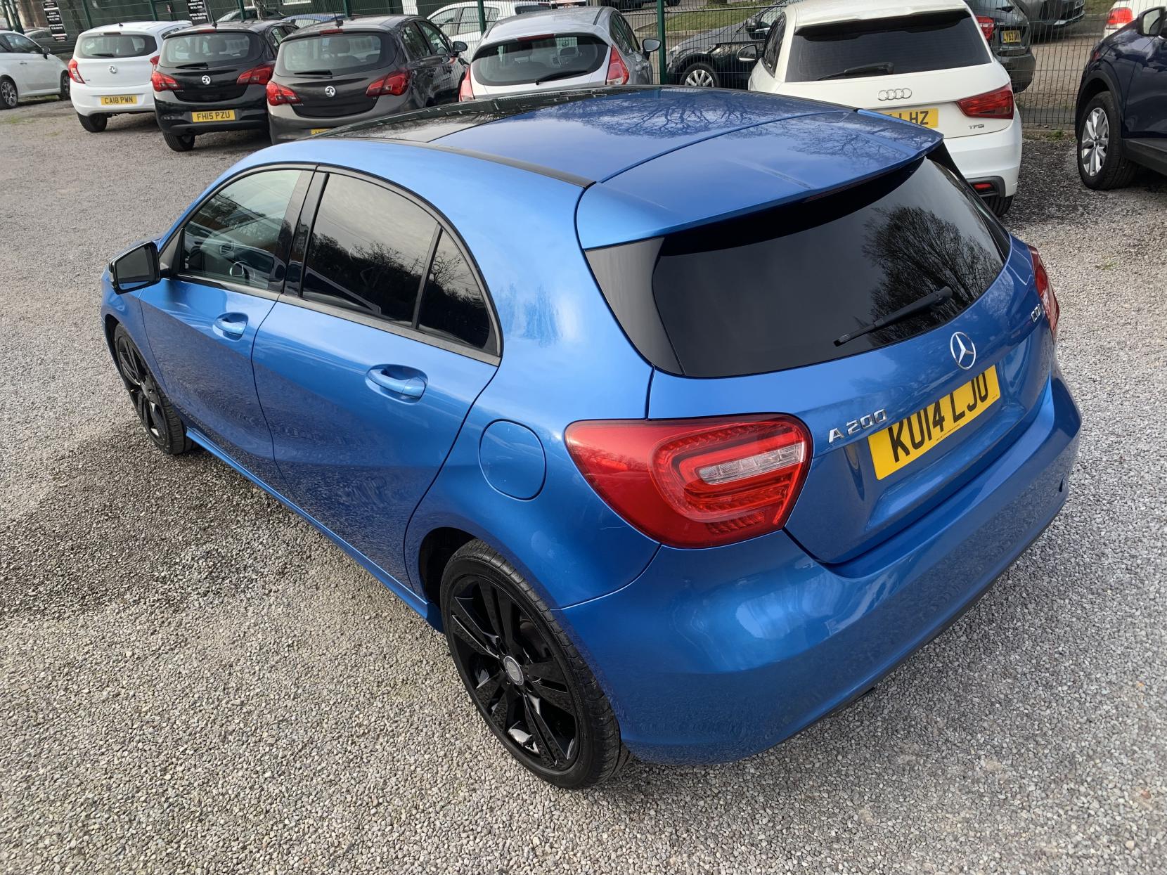 Mercedes-Benz A Class 1.8 A200 CDI Sport Hatchback 5dr Diesel Manual Euro 5 (s/s) (136 ps)