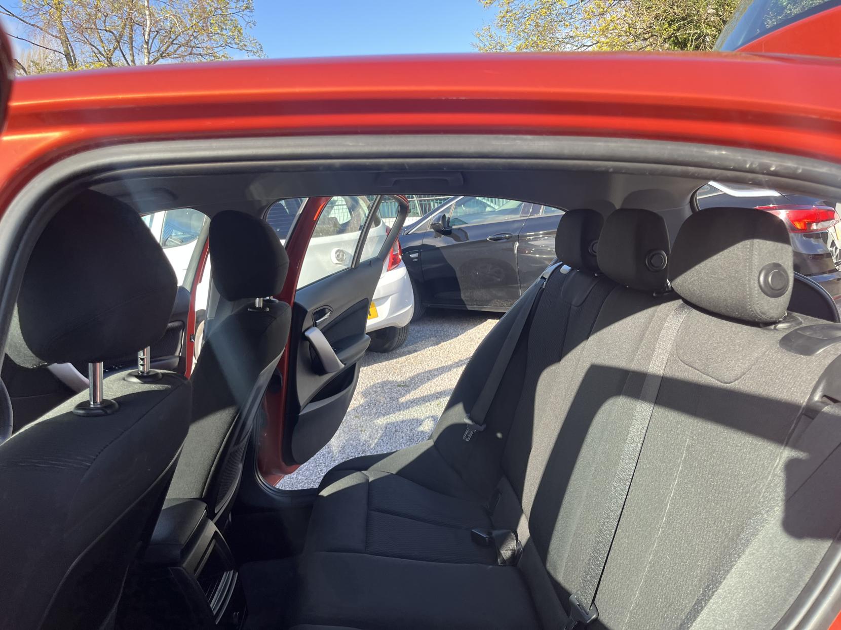 BMW 1 Series 1.5 116d ED Plus Hatchback 5dr Diesel Manual Euro 6 (s/s) (116 ps)